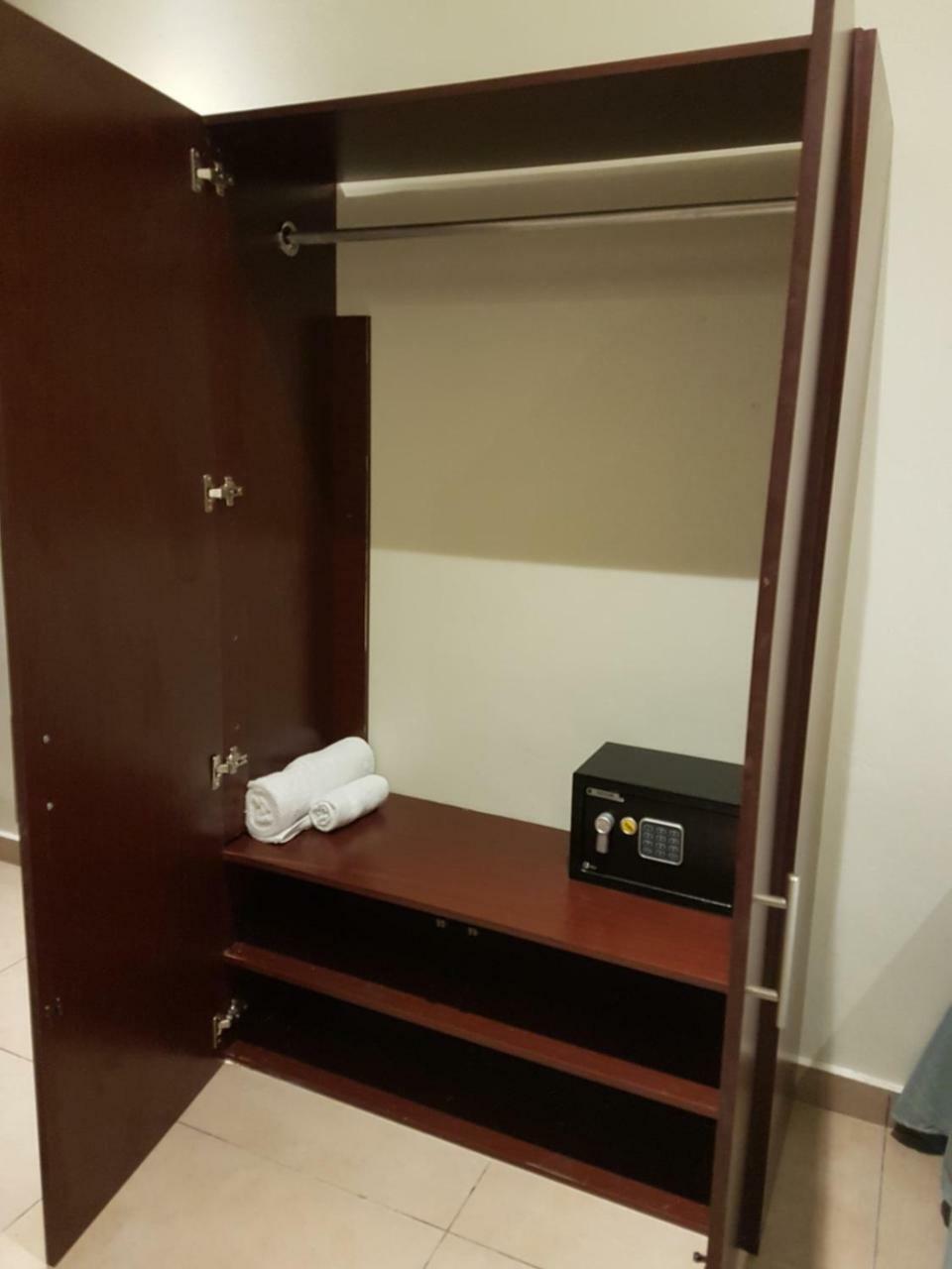 All Days Inn And Out San Salvador Luaran gambar
